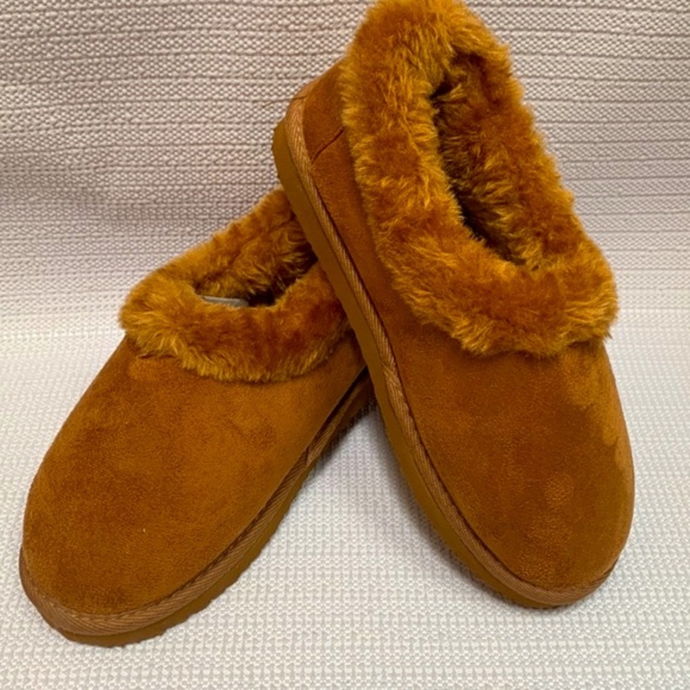 🔹Seranoma Woman’s Slippers..